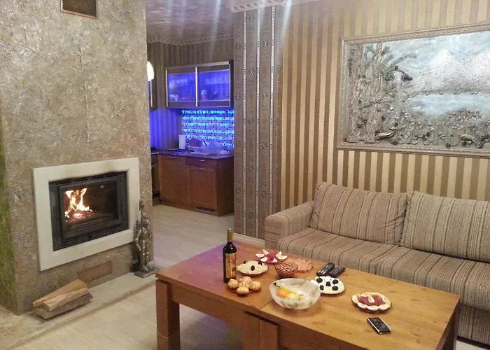 Harriet Hill Designer * Bansko