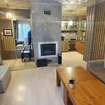 Apartment Harriet Hill Designer