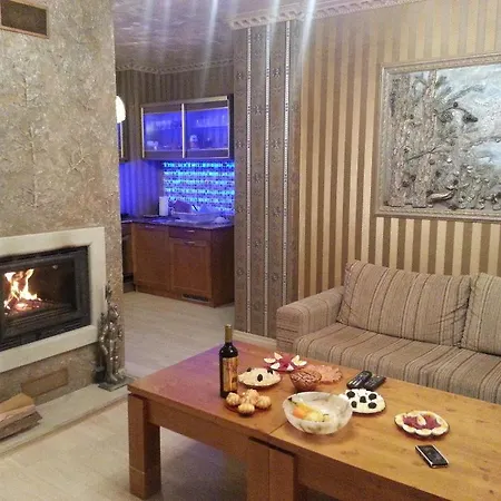 Harriet Hill Designer * Banszko